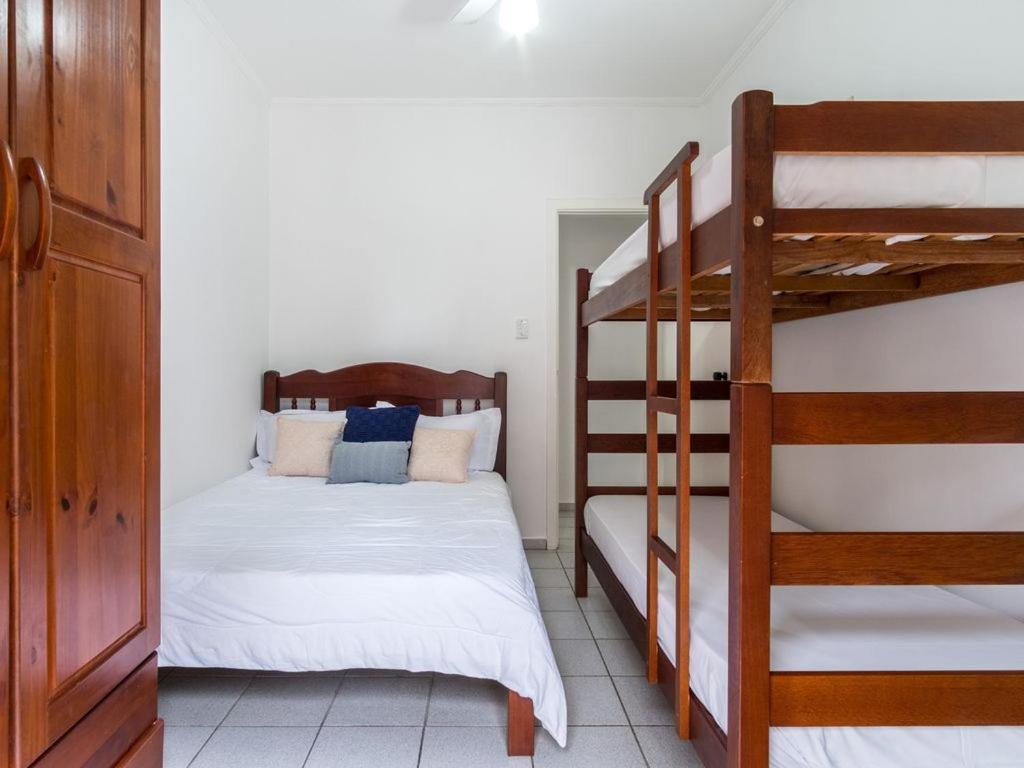 Apartamento Espacoso Com Ar Condicionado E Wi-Fi, A 100 Metros Da Praia - Edificio Estoril أوباتوبا المظهر الخارجي الصورة